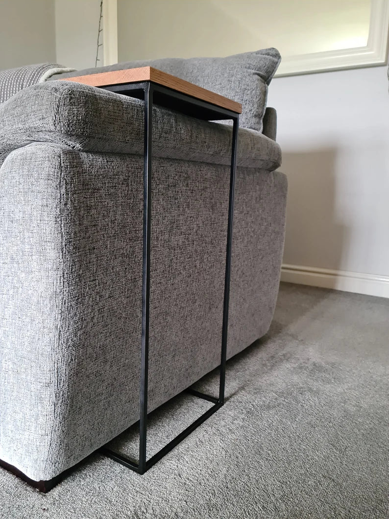 Table d'appoint pour canapé